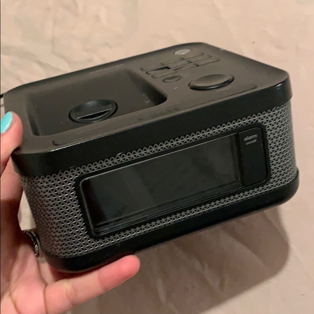 Radio/alarm
